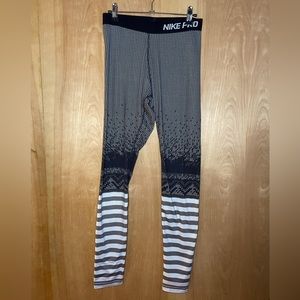 Nike Leggings - Size S/M